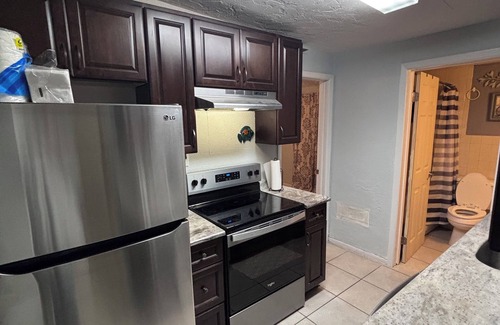 Hudson House | 3-bedroom vacation home just 4 minutes to Hudson Beach