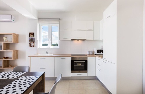 Kavros House | 3-bedroom villa close to the beach at Triton SeaView Villas with common poolS