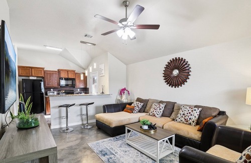 Copperas Cove House | 3-bedroom, with an office, fenced backyard and short drive to fort Cavazos