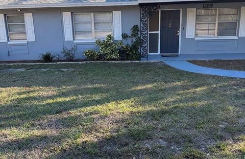 Inverness House | 3-bedroom with Lakeview, Free Kayaks and Game Room, Pets Allowed, Lanai & Grill