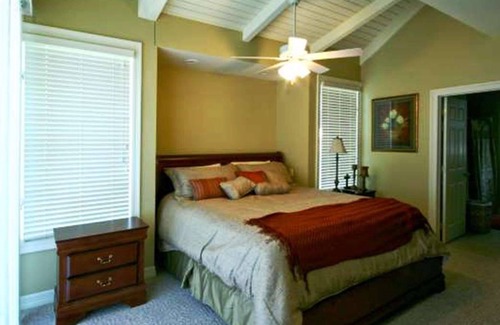 Negreet Villa | 3*BEDROOMS*3*BATHS*SLEEPS 10*POOL*GOLF*FISHING*WATER SPORTS*RELAXING*FAMILY