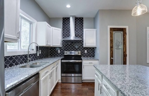 Atlanta House | 3 Bedrooms in the City Limits Close to Everything