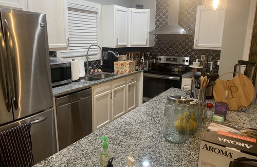 Atlanta House | 3 Bedrooms in the City Limits Close to Everything