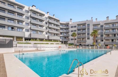 Las Lagunas Apartment | 3 bedrooms Mijas Suite apartment with pool