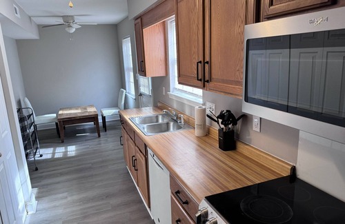 Charlotte House | 3 Bedrooms Town Home