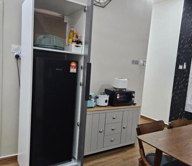 Bandar Baru Bangi Apartment | 3 Bedrooms VivaVibes Home at Ostia Bangi next Bangi Toll