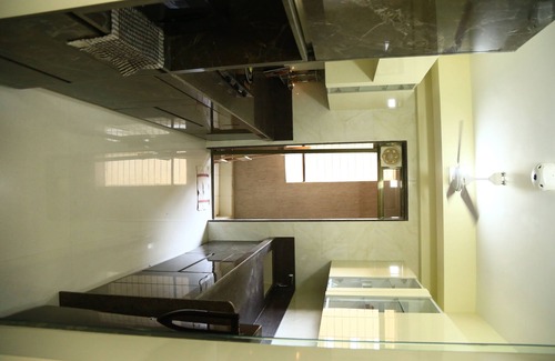 Borivali West House | 3-BHK Fully Furnished Service apartment for 6 Packs.