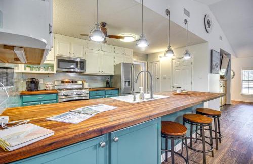 Gulfport House | 3 Blocks to Beach Gulfport Family Home