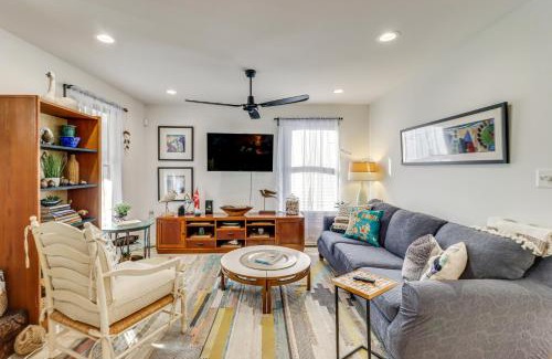 Colonial Beach House | 3 Blocks to Beach and Potomac River Virginia Escape