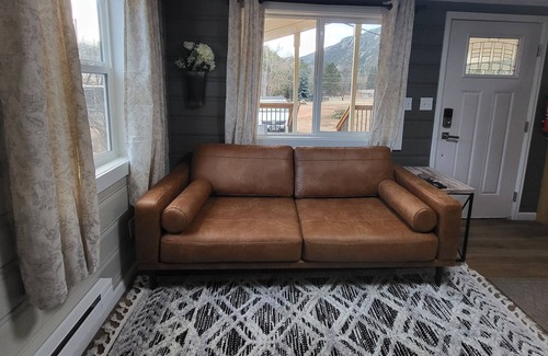 Green Mountain Falls House | 3 BR 2 Bath House *Mountain Views!