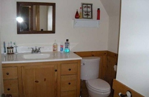 Kennebec Cottage | 3 BR/2BA Great Pond Rome, Maine Lakehouse