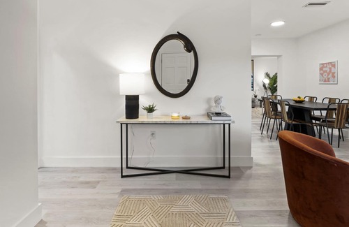 Coral Terrace House | 3 BR at SW 1st St (Unit A)