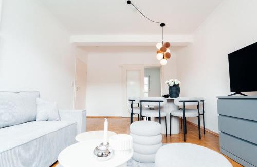 Ruedesheim am Rhein Apartment | 3 BR - Familienfreundlich - Geräumig - Zentral - Parkplätze