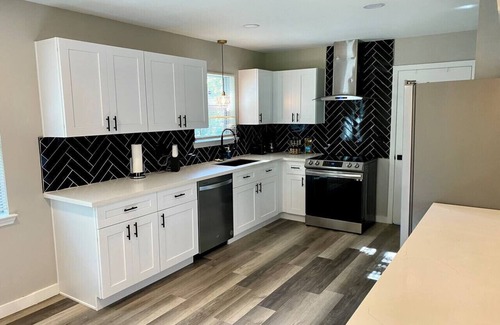Westbury House | 3 BR Getaway Ideal for Families