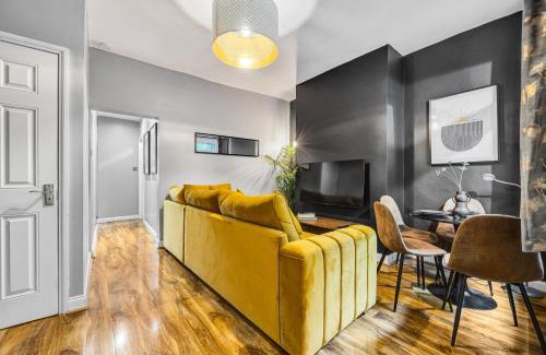 Manchester House | 3 BR Home Close to MCR City Centre