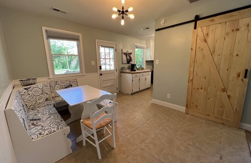 Southeast Raleigh House | 3 BR renovated home, near downtown Raleigh, privacy fenced backyard!