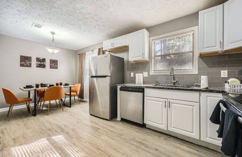 Church Street House | 3 BR Spacious New Home with a Fresh, Modern Design