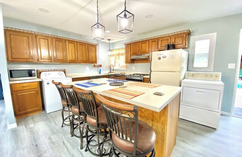 Speedway House | 3 BR Speedway Home!