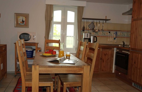Liepe Apartment | 3 Butterkammer - Alte Molkerei vacation apartment complex