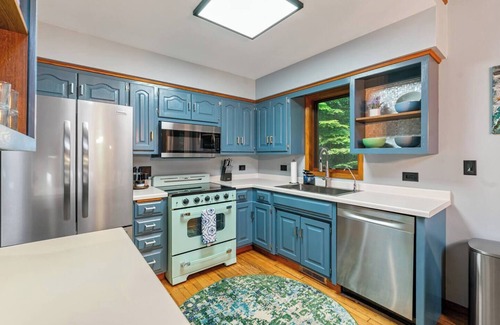 Baileys Harbor House | 3 King Beds | Private Shoreline