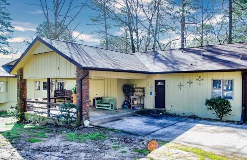 Hot Springs Village House | 3 LaCanda Lane