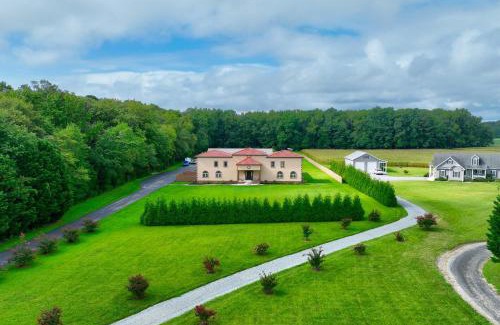 Bishopville House | 3 Ladies Estate