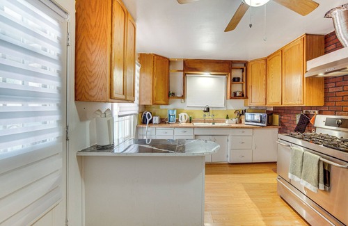 Ontario House | 3 Mi to Airport: Pet-Friendly Home in Ontario Home