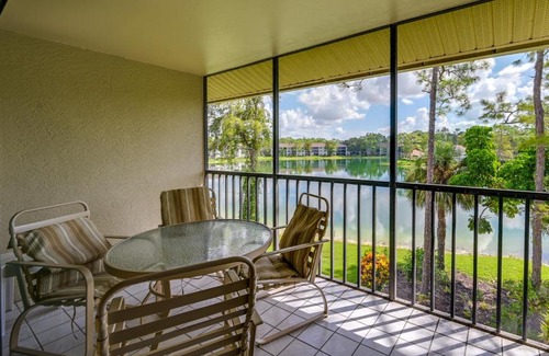 Naples Apartment | 3 Mi to Beaches Naples Condo with Pool Access!
