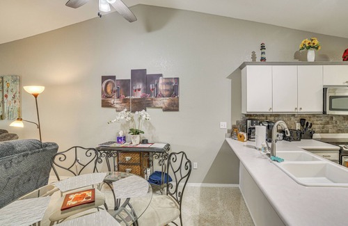 Table Rock Condo | 3 Mi to Branson Strip: Condo w/Balcony!