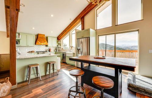 Black Hawk House | 3 Mi to Casinos Cabin with Stables in Black Hawk!