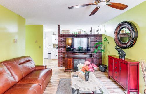 Burton Street House | 3 Mi to Dtwn Asheville Duplex with Spacious Yard!