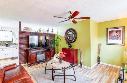 Burton Street House | 3 Mi to Dtwn Asheville Duplex with Spacious Yard!