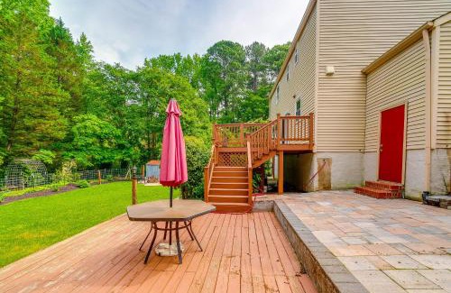 Cary House | 3 Mi to Dtwn Cary Family Home with Deck!