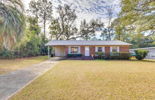 Tallahassee House | 3 Mi to Dtwn Home with Yard in Tallahassee