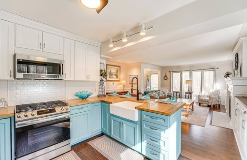 Muskegon House | 3 Mi to Duck Lake State Park: Home w/Deck!