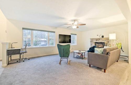 Pocono Summit House | 3 Mi to Kalahari Pocono Summit Home with Game Room!