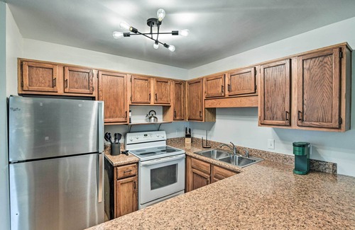 Hendersonville House | 3 Mi to Old Hickory Lake: Home w/Fenced Yard!