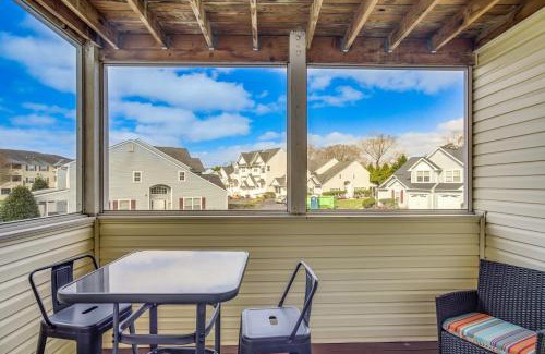 Lewes Apartment | 3 Mi to Savannah Beach Lewes Condo with Pool Access