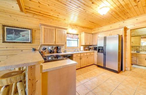Broken Bow House | 3 Mi to State Park and Lake Broken Bow Cabin!