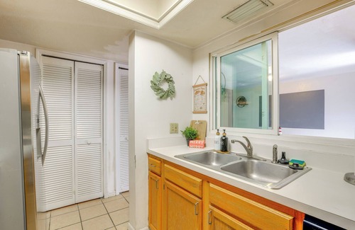 Gainesville House | 3 Mi to UF Campus: Charming Gainesville Townhome