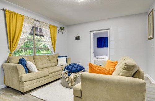Bearss Plaza House | 3 Mi to USF Chic Home with Yard in Tampa!