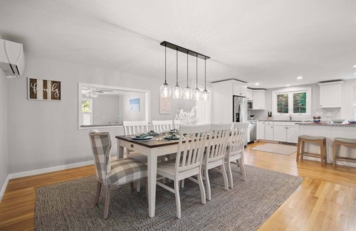 Dennis House | 3 Min to Mayflower Beach, Dog Friendly!