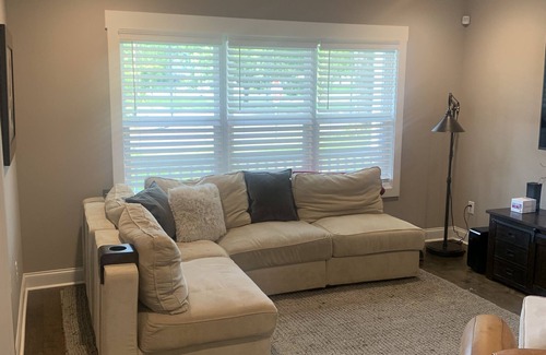Parker House | 3 mins from Downtown Greenville 3bd/2.5ba