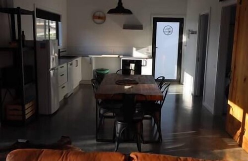East Jindabyne House | #3 new eco cabin private with great views