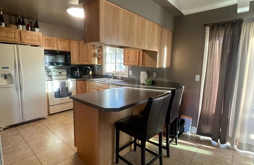 Orchard Homes House | 3 peaceful acres: big sky & mountain views, wildlife, farm life; minutes to town