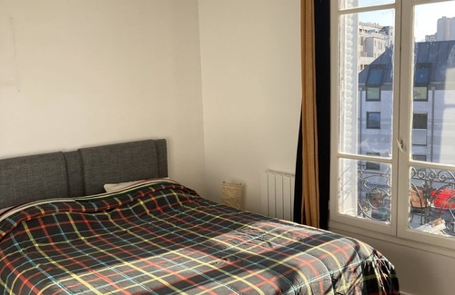 Pantin Apartment | 3 Pièces à Pantin, à 10 min à Pied de Paris, du Canal et du Parc de la Vilette !