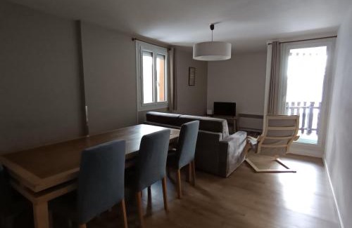 Montgenevre Apartment | 3 pièces confort - 6 pers - Pistes - Wifi - Parking - FR-1-445-6