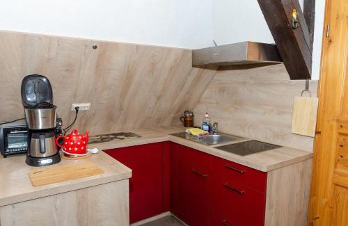 Schaprode Apartment | 3-R-Ferienwohnung-fuer-3-Personen-in-Schaprode-auf-Ruegen-Zi4