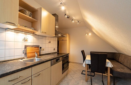Lancken-Granitz Apartment | 3-raum-maisonette-wohnung mit Südbalkon