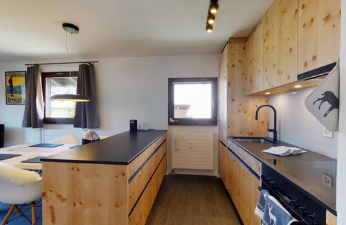 Celerina-Schlarigna Apartment | 3 - room apartment on the 2nd floor, approx.